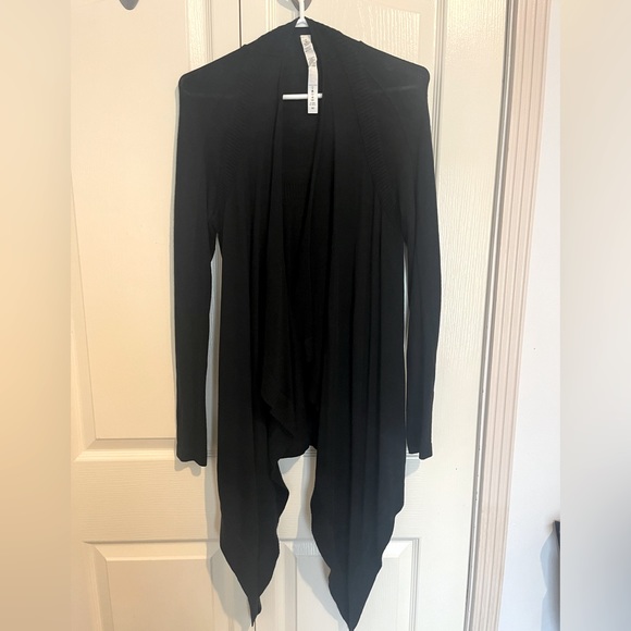 Lululemon Sweater Wrap - Picture 2 of 4